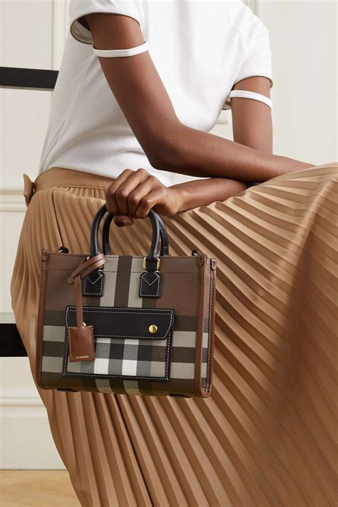 shopper tessuto burberry|net a porter Burberry bag.